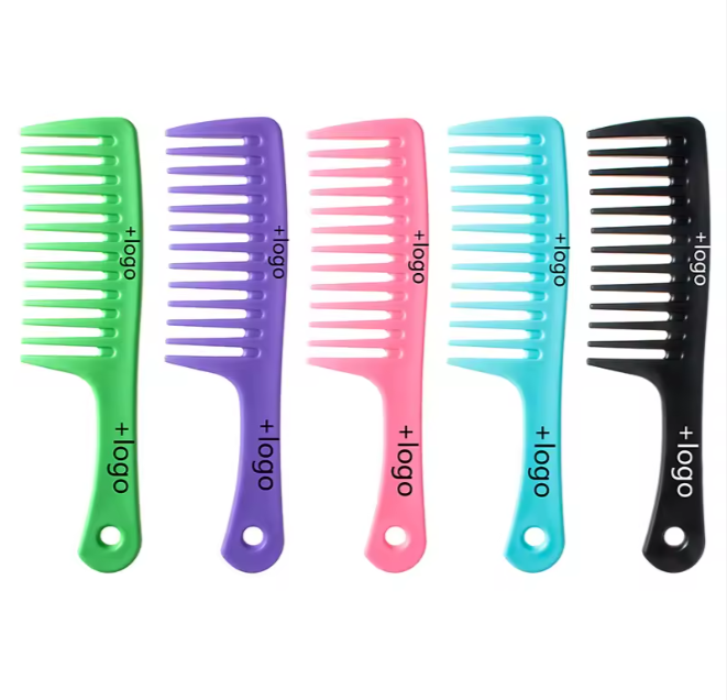 Wide Tooth Detangling Comb Customized logo